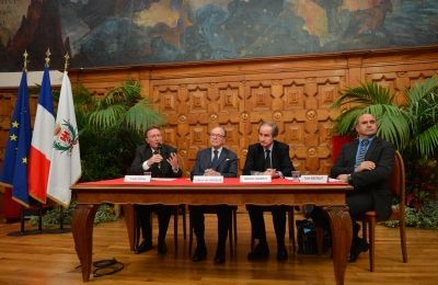 2013-12/le cum depuis 1933400.jpg