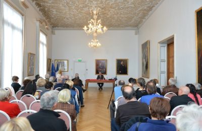 2014-04/Accademia700 1.jpg